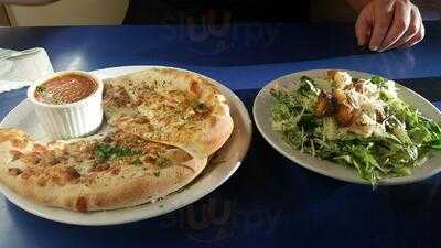 Reginelli's Pizzeria (garden District)