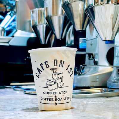 Cafe On 1st