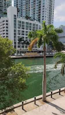 Riverwalk Cafe Miami