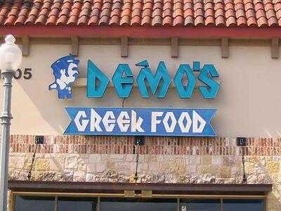 Demo's Greek Food