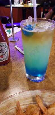 Seafood Island Bar And Grill