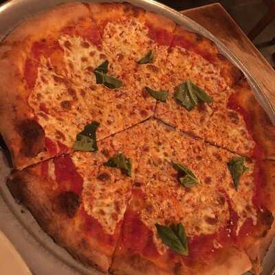 Cataldo's Restaurant & Pizzeria