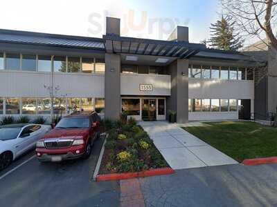 Nana's Cafe & Bakery