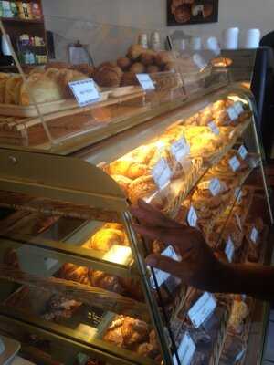 French Bakery Delices De France