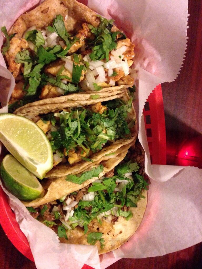 El Mariachi Mexican Restaurant