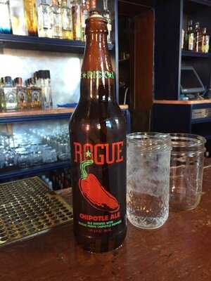 Round Corner Cantina