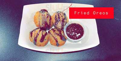 Duets Karaoke Bar And Grill