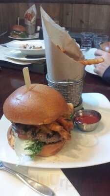 Urge American Gastropub