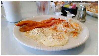 Ambrosia Restaurant And Bar