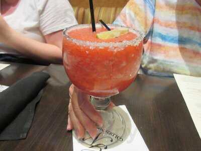 Claim Jumper Restaurants