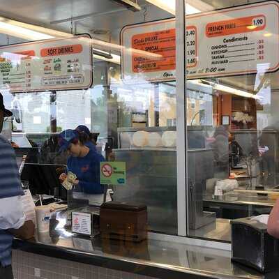 Dick's Drive-in -  Broadway E