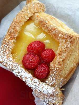 Fox In The Snow Cafe