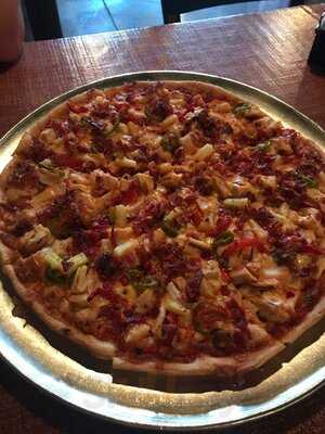 Theo's Pizza Mid City