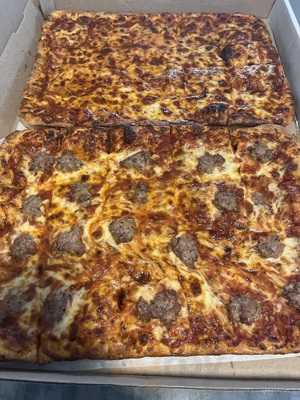 Godmother's Pizza & Subs