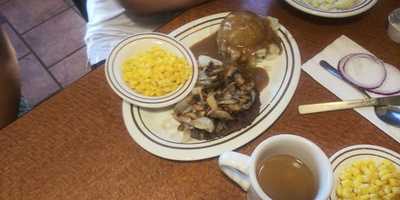 Luna's Deli Restaurant