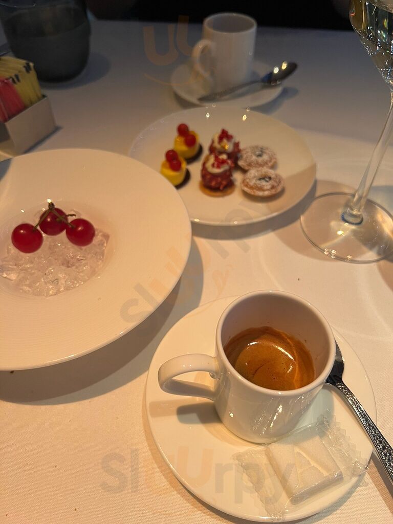 Armani Ristorante