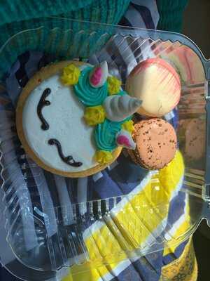 Mcarthur's Bakery Cafe