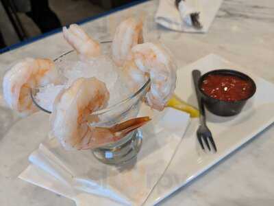 R & R Seafood Bar