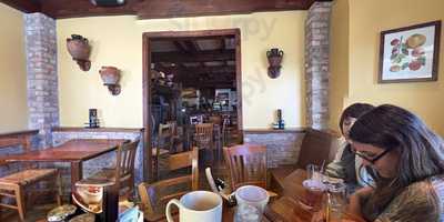 La Madeleine French Bakery