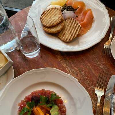 Sant Ambroeus Madison