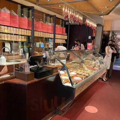 Sant Ambroeus Madison