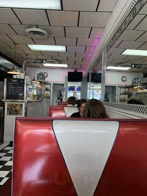 Tiny's Diner