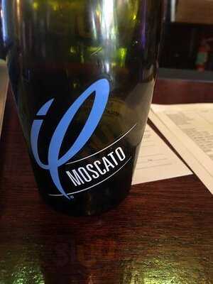 Mimosa Restaurant & Lounge