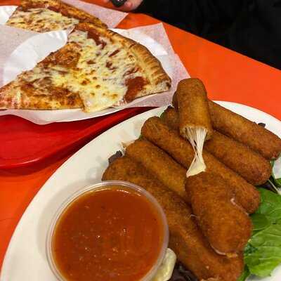 Luigi's Gourmet Pizza