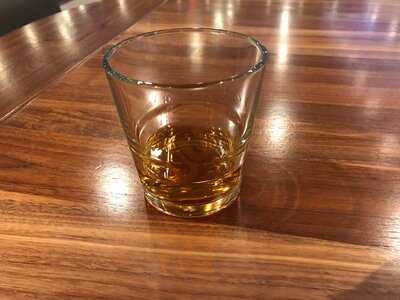 Moda Restaurant And Bar