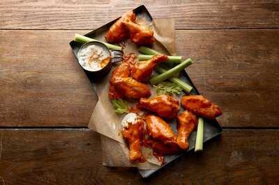 Twin Peaks Restaurants