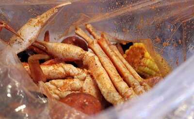 Crackin' Crab