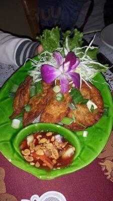 Benjarong Thai Cuisine