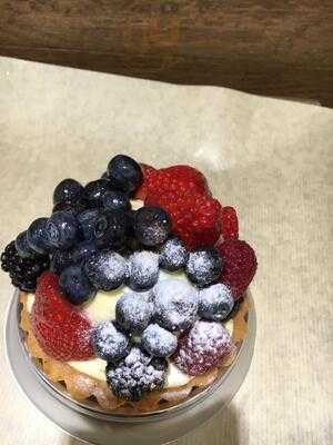 Paris Baguette Bakery Cafe