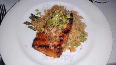 Knock Restaurant & Bar