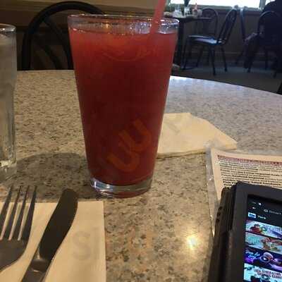 Mo's Fisherman's Wharf Inner