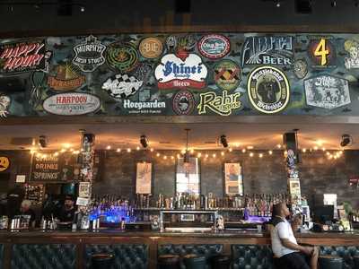 Barcadia Bar & Grill