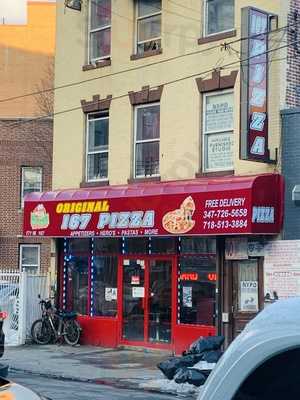 Famous Anthonys Pizzeria