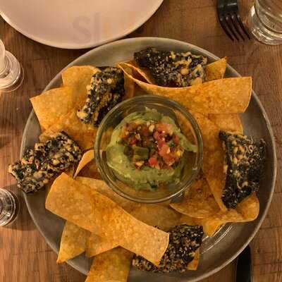 Del Mar Socal Kitchen