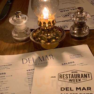 Del Mar Socal Kitchen