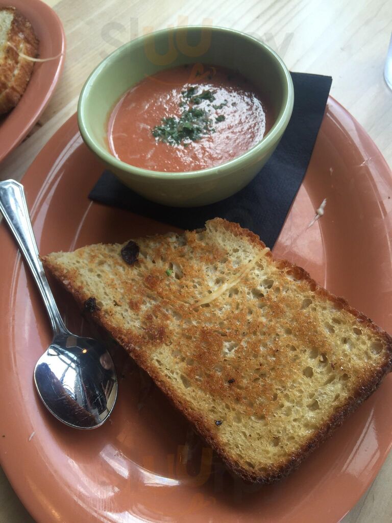 Watershed Pub & Kitchen