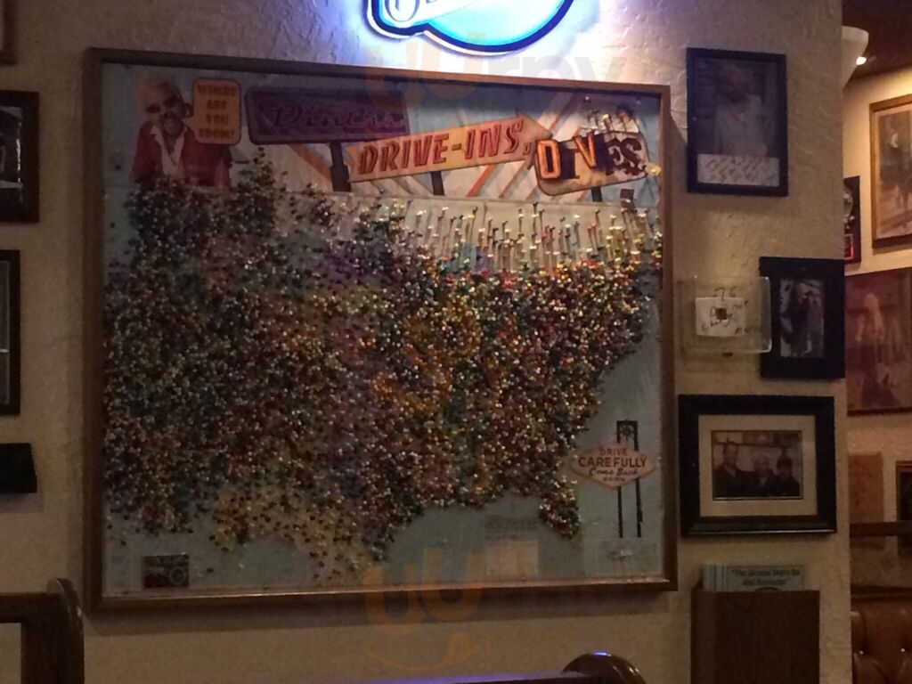 Four Kegs Sports Pub