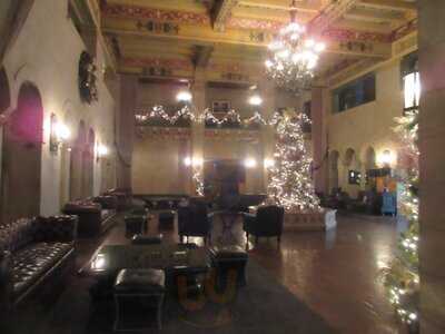 Public Kitchen And Bar