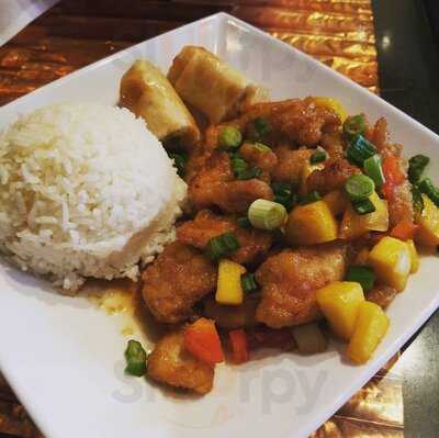 Royal Thai Cuisine & Bar