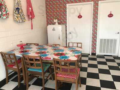 Sugar Mama's Bakeshop