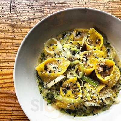 Fino - Bistro Bar Pizzeria