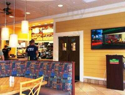 Pollo Tropical