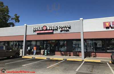 Mojo Books & Records Cafe