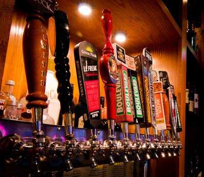 Brass Rail Sports Bar & Grill