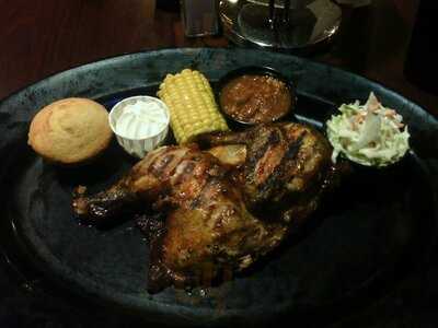 Benny's Smokin' Bbq & Brews