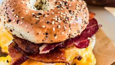 Broad Street Bagels And Deli